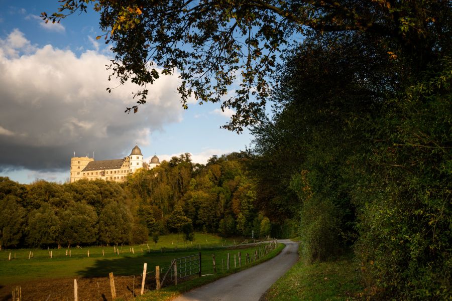 Die Wewelsburg im Herbst von André Heinermann. (Copyright Kreismuseum Wewelsburg)
